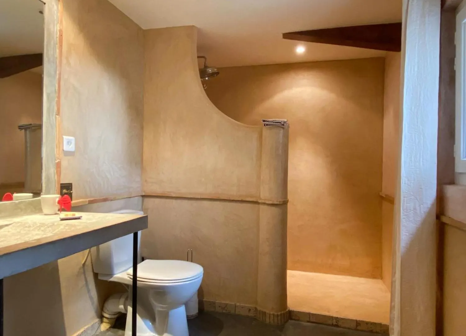 Mas Antonine, Poulailler Apartment Arles 0*,  France